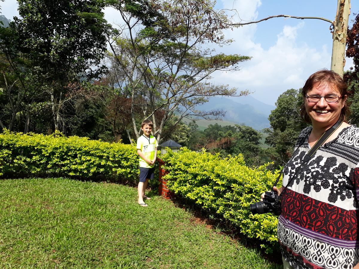 Hotel Ambady Estate Munnar Exterior foto